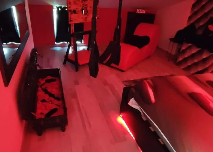 Gite Ange Ou Demon, Jacuzzi, Sauna, Marches De Noel