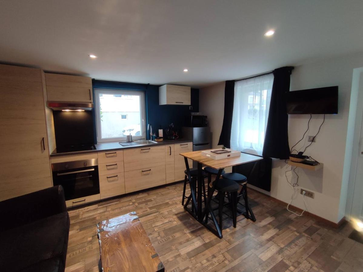 Ange Ou Demon, Jacuzzi, Sauna, Marches De Noel Holiday home *